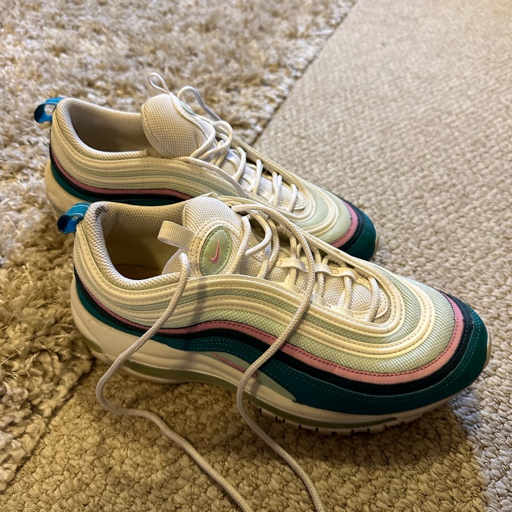 womens nike air max shoes